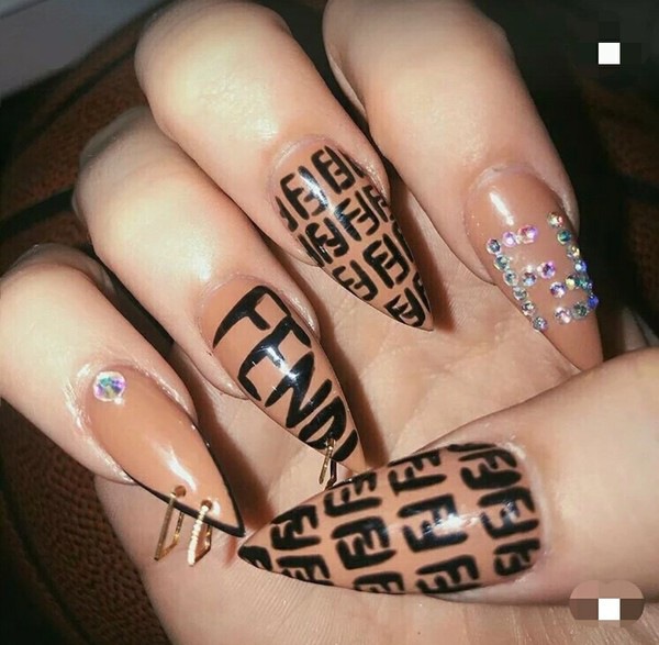 Fendi Painted Nails RepLadies